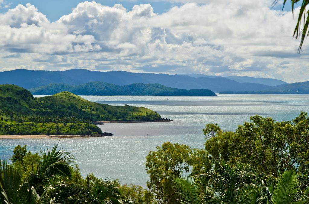 Blue Water Views On Hamilton Island By Hiha Apartment Room photo