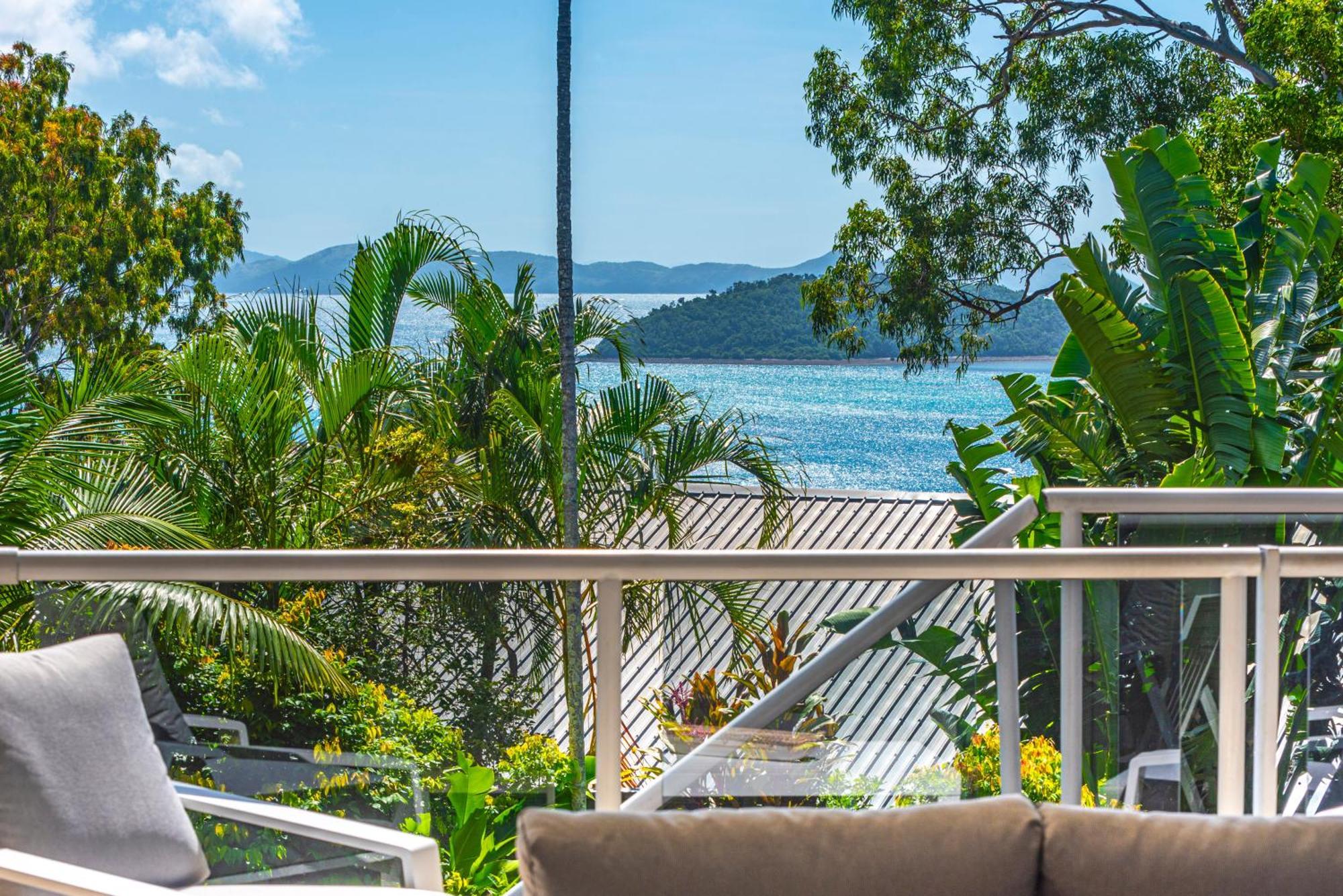 Blue Water Views On Hamilton Island By Hiha Apartment Exterior photo